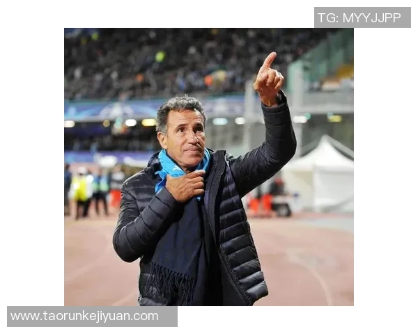 光头足球明星风采大赏 他们的球场传奇与独特魅力