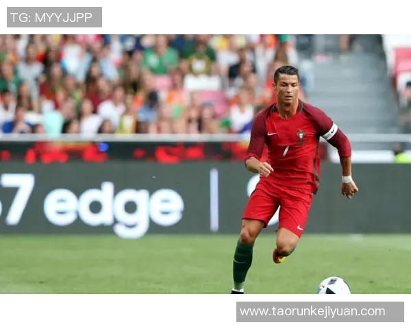 全球足球巨星排名揭秘 谁才是当今足坛最强球员榜首