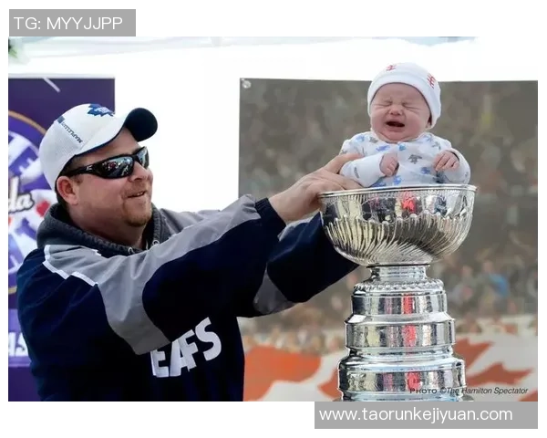 加拿大足球明星背后隐藏的家族故事揭示了他与传奇人物的血脉传承