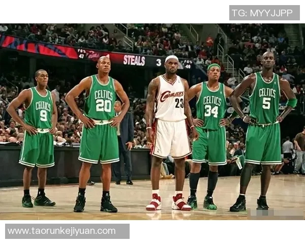 詹姆斯足球场上的拼搏与荣耀故事展现运动精神力量 詹姆斯足球场上的拼搏与荣耀故事展现运动精神力量